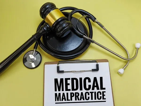 medical malpractice lawyer